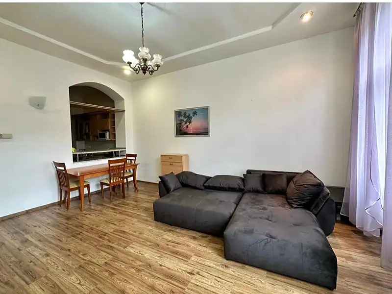 Pronájem bytu 2+1 52 m², Karlovy Vary – náhled fotky 2