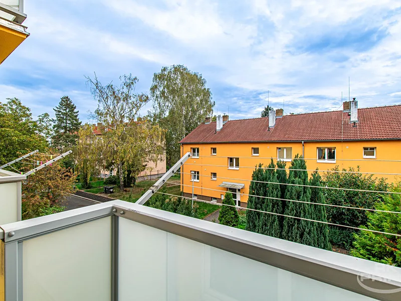 Prodej bytu 2+1, 58 m², Praha 9 – Prosek, ul. Kličovská