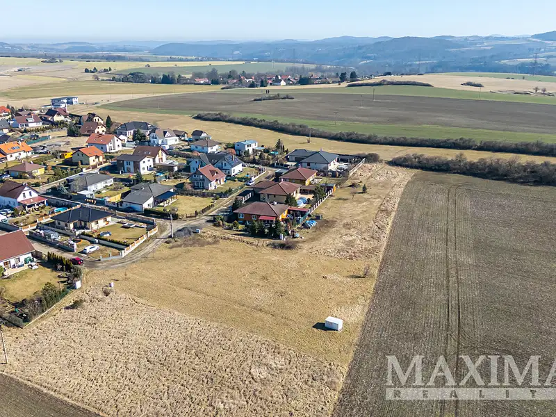 Prodej stavebního pozemku 2412 m², Malá Hraštice – náhled fotky 3