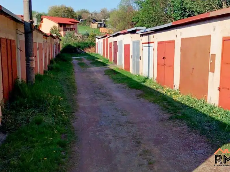Prodej garáže 19 m², Polná – náhled fotky 2