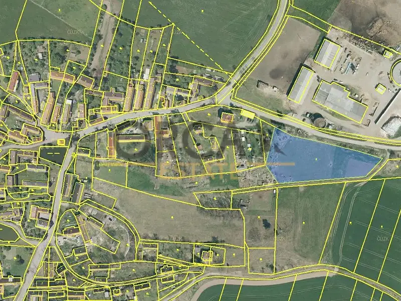 Prodej komerčního pozemku 6728 m², Kadov – náhled fotky 2