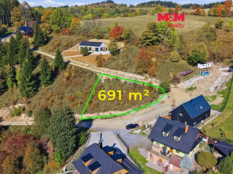 Prodej stavebního pozemku 691 m², Branná – náhled fotky 1