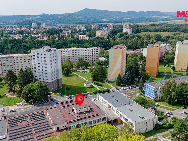 Комерційне приміщення на продаж, 1 600 м² (6 з 12)