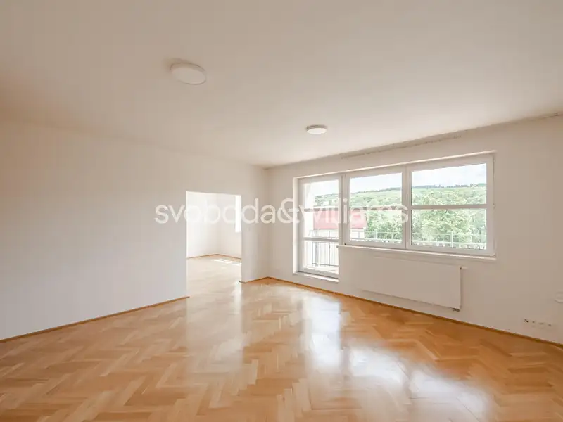 Prodej bytu 3+1 108 m², Praha – náhled fotky 3
