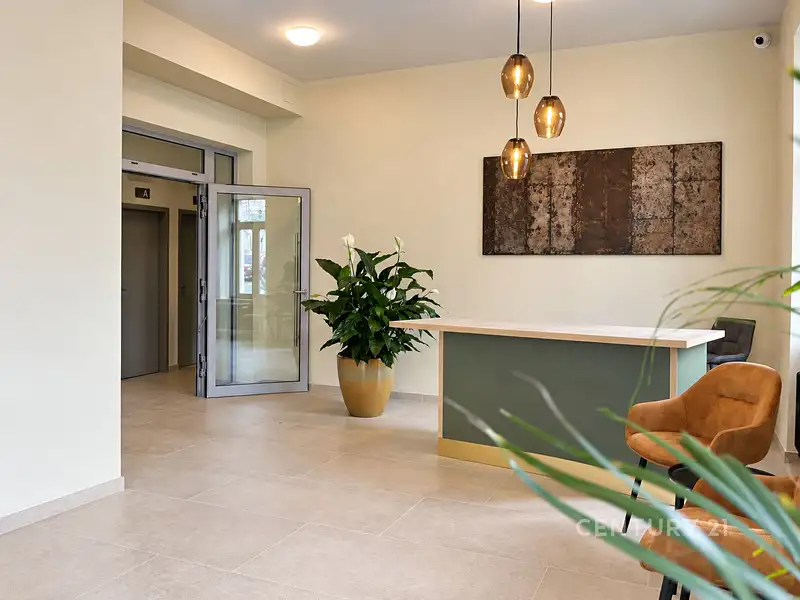 Prodej bytu 1+kk 15 m², Praha – náhled fotky 3
