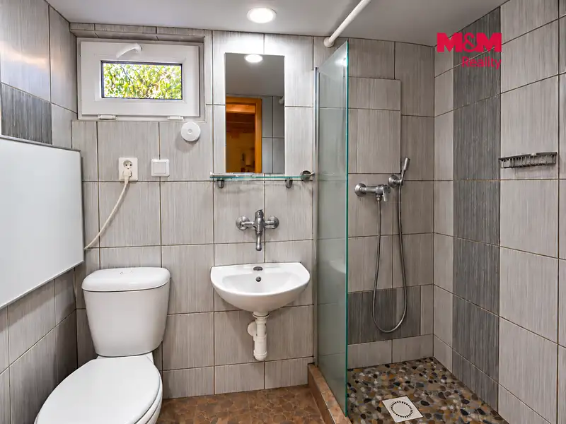 Prodej chaty 32 m², pozemek 400 m², Praha – náhled fotky 3