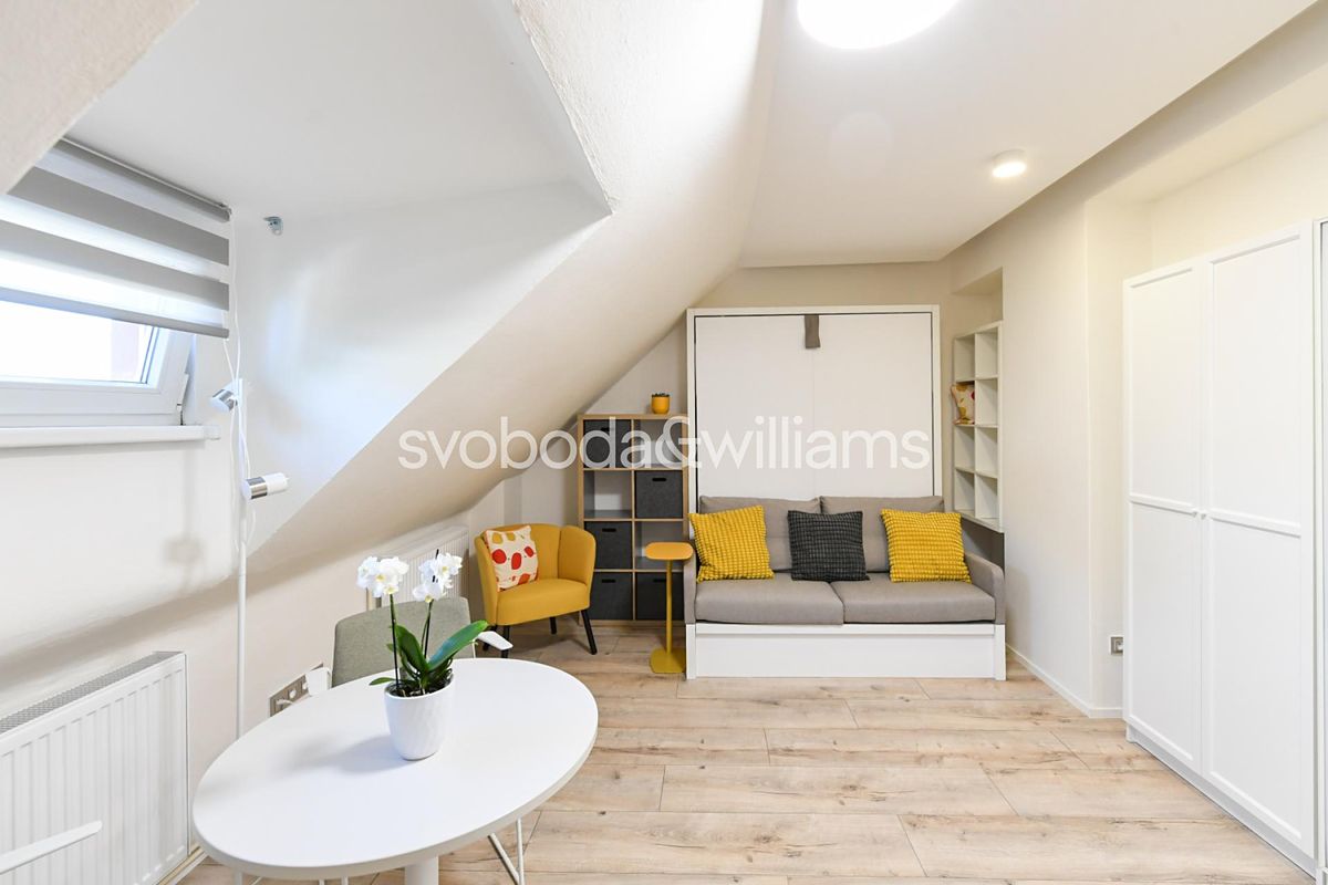 Pronájem bytu 1+kk 35 m², Praha – fotka 1 z 3