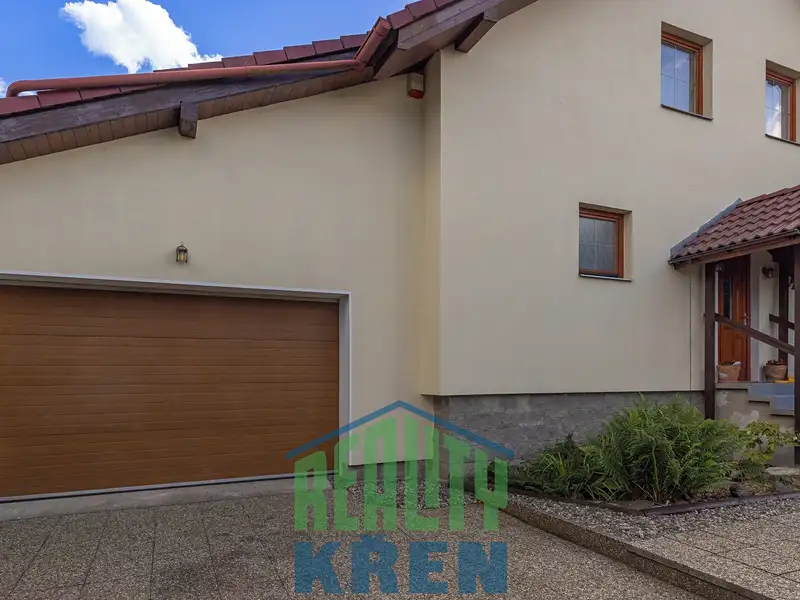 Prodej rodinného domu 172 m², pozemek 1110 m², Ptice – náhled fotky 3