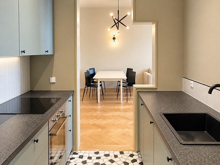 Pronájem bytu 3+kk, 77 m² (8 z 16)