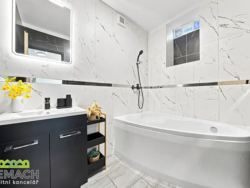 Prodej rodinného domu 118 m², pozemek 626 m², Mistřice – náhled fotky 3