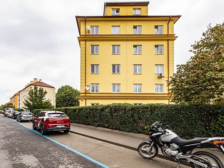 Квартира 2+1 на продаж, 64 м² (25 з 27)