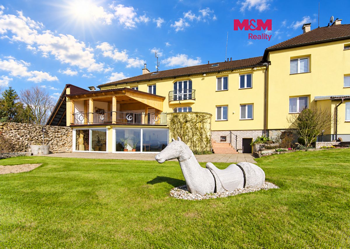 Prodej rodinného domu 605 m², pozemek 4589 m², Těrlicko – fotka 1 z 3