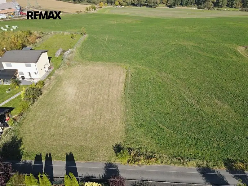 Prodej stavebního pozemku 2058 m², Pyšely – náhled fotky 3