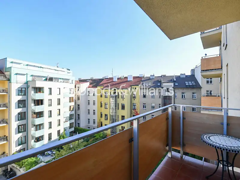 Pronájem bytu 2+kk 42 m², Praha – náhled fotky 3