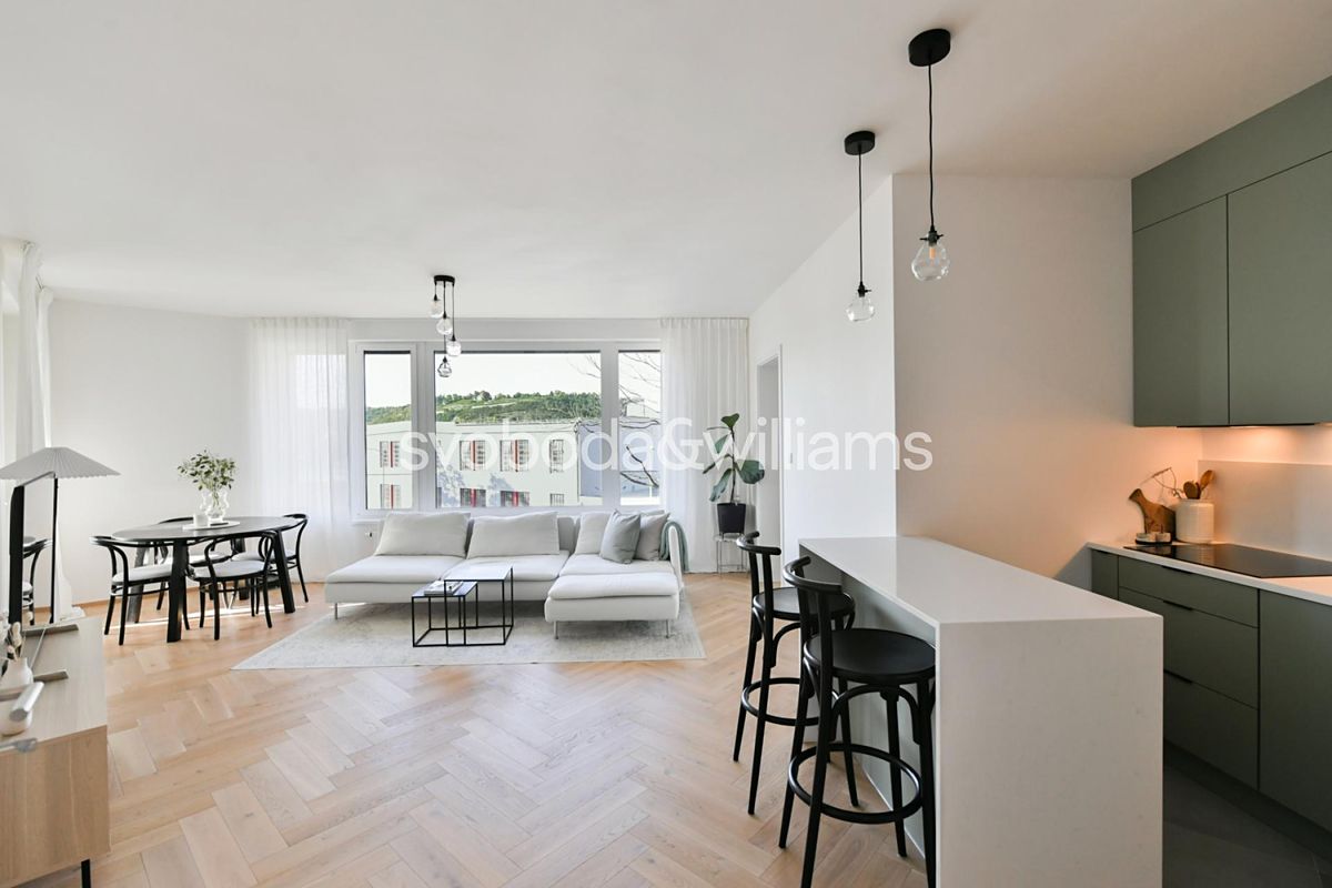 Prodej bytu 3+kk 76 m², Praha – fotka 1 z 3