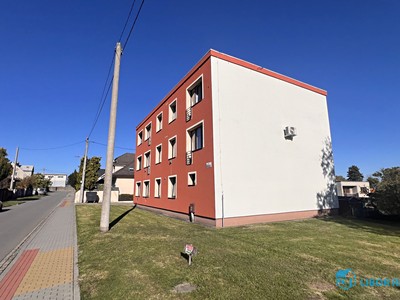 Prodej bytu 2+1, 51 m² (3 z 26)