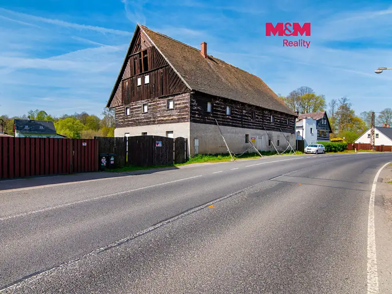 Prodej rodinného domu 362 m², pozemek 911 m², Stružnice – náhled fotky 1