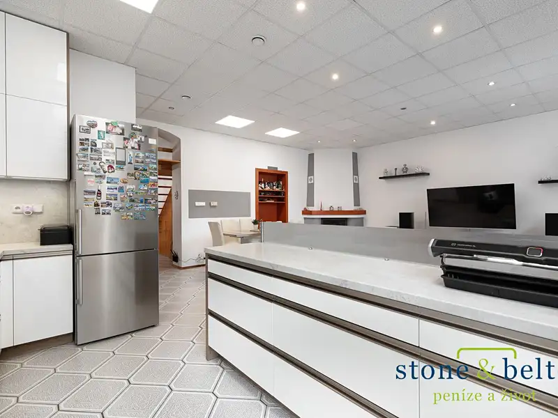 Prodej bytu 4+kk 155 m², Opava – náhled fotky 3