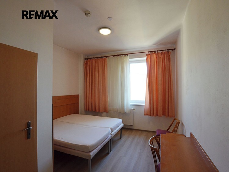 Квартира room в оренду, 19 м² (1 з 8)