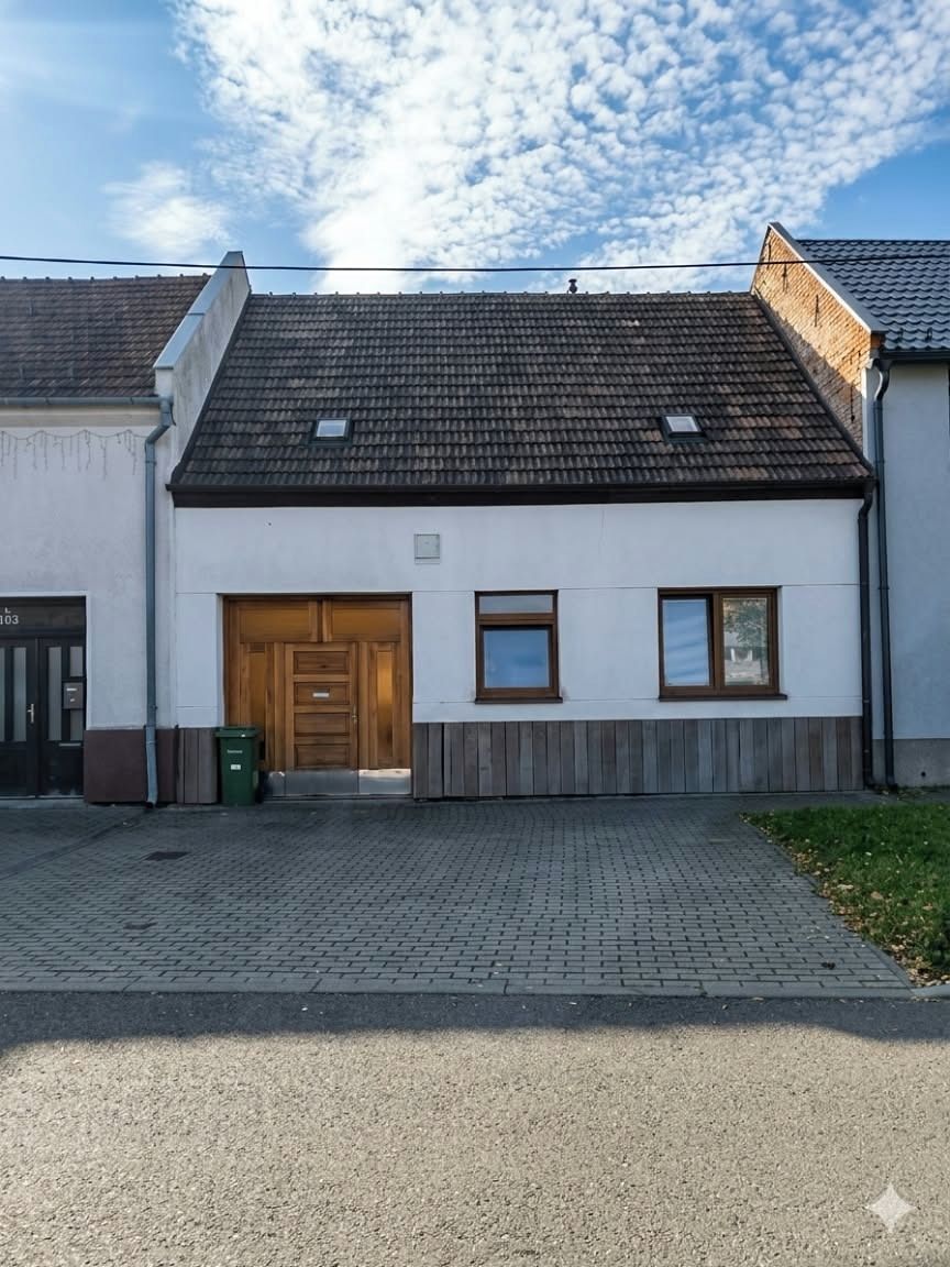 Prodej rodinného domu 95 m², pozemek 646 m², Smržice – fotka 1 z 3