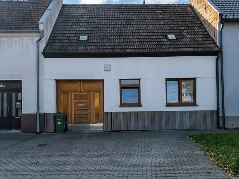 Prodej rodinného domu 95 m², pozemek 646 m², Smržice – náhled fotky 1