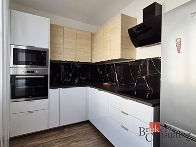 Квартира 2+kk в оренду, 50 м² (2 з 9)