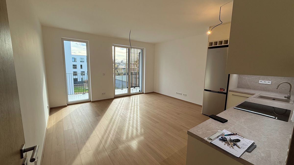 Pronájem bytu 2+kk 52 m² – fotografie 2