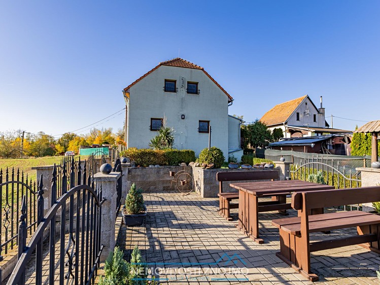 Комерційне приміщення на продаж, 360 м² (4 з 45)