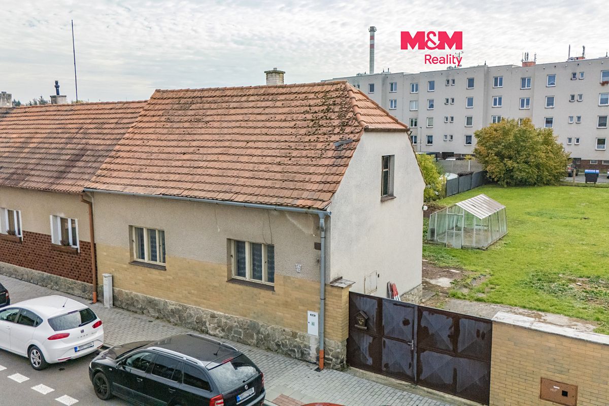 Prodej rodinného domu 72 m², pozemek 1006 m², Dobřany – fotka 1 z 3