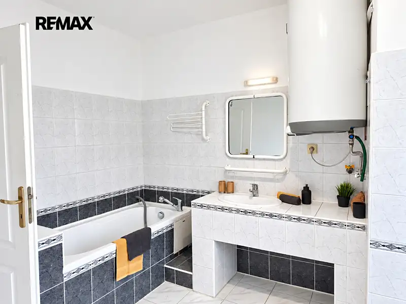 Prodej bytu 1+kk 38 m², Litvínov – náhled fotky 3