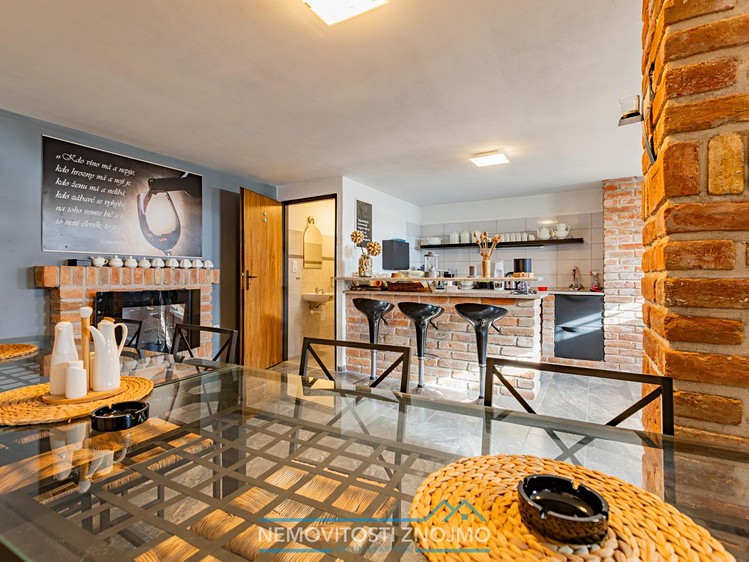 Комерційне приміщення на продаж, 360 м² (27 з 45)