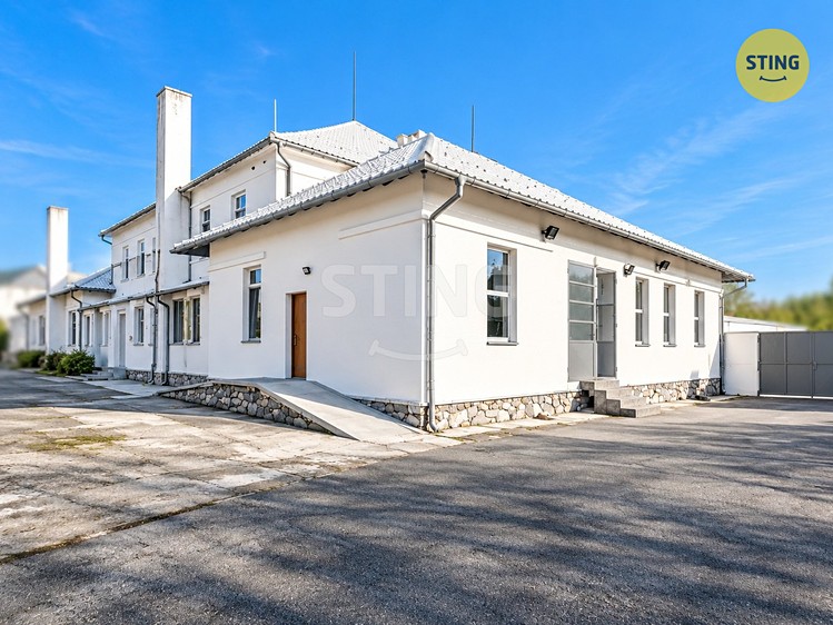 Комерційне приміщення на продаж, 636 м² (2 з 3)