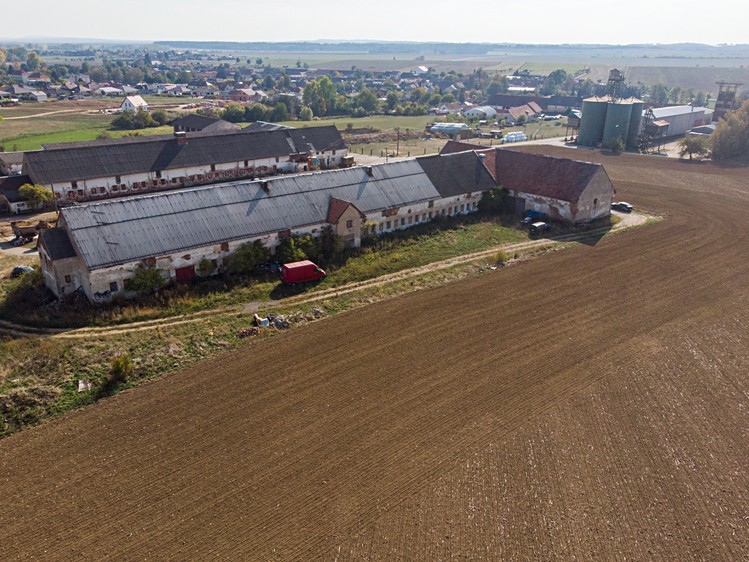 Комерційне приміщення на продаж, 1 422 м² (15 з 16)