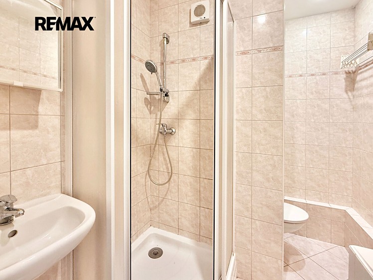 Квартира 1+kk в оренду, 30 м² (3 з 12)