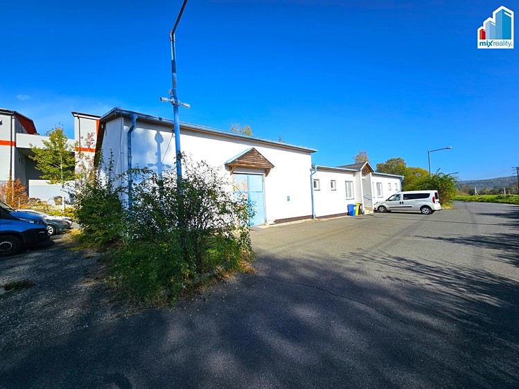 Комерційне приміщення в оренду, 912 м² (12 з 26)