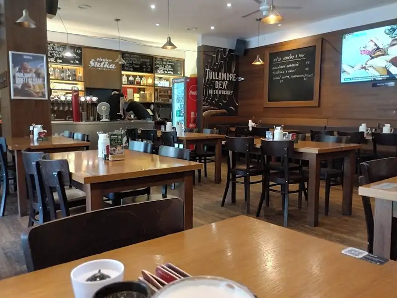 Pronájem restaurace 921 m², Praha – náhled fotky 2