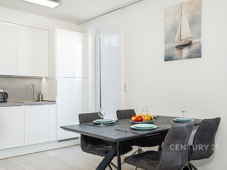 Prodej bytu 2+kk, 81 m² (5 z 20)
