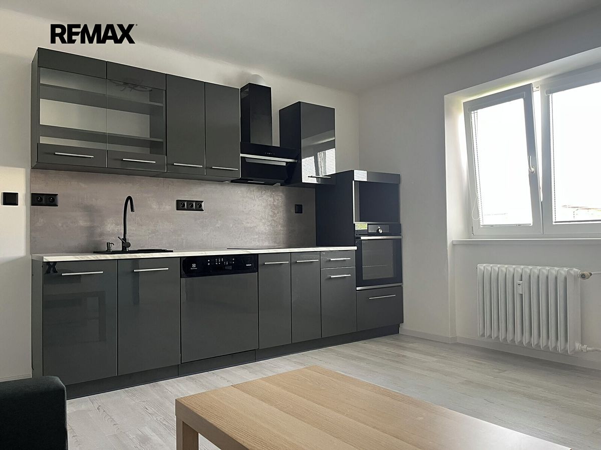 Pronájem bytu 2+kk 36 m²