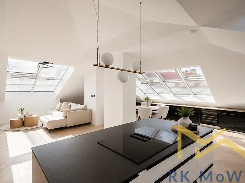 Pronájem bytu 4+kk 120 m², Praha – náhled fotky 1