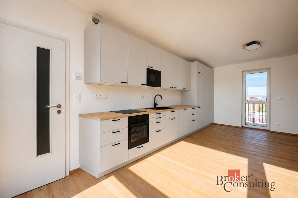 Pronájem bytu 2+kk 45 m²