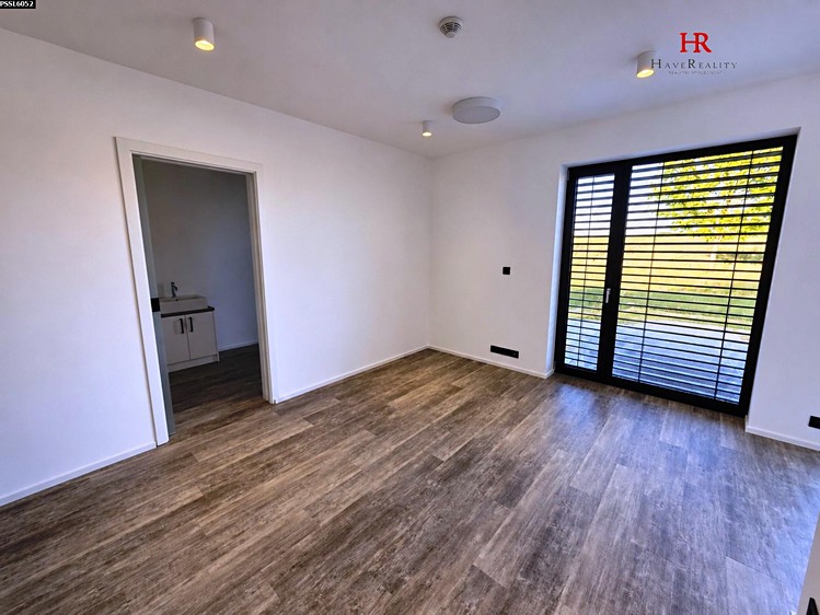Комерційне приміщення в оренду, 56 м² (9 з 23)