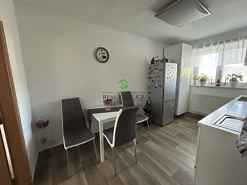 Prodej bytu 2+1 53 m², Oslavany – náhled fotky 3