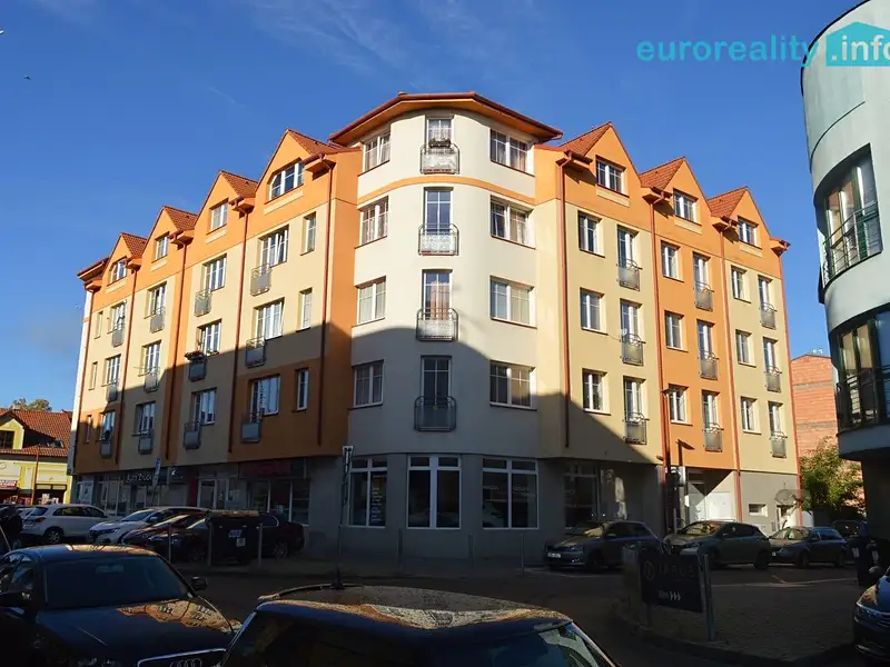 Pronájem bytu 2+kk 59 m², Kladno – náhled fotky 1