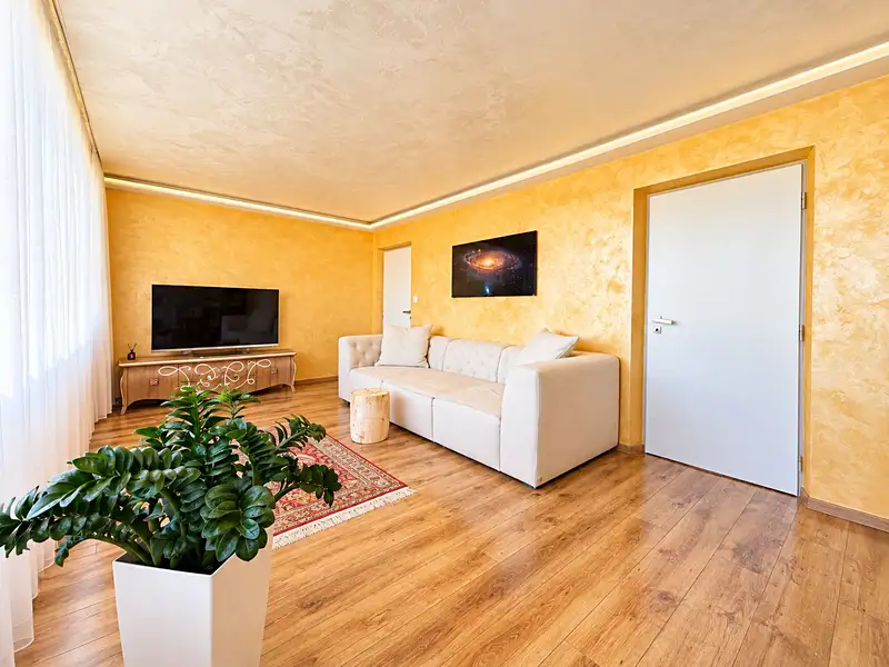Prodej bytu 3+1 67 m², Hradec Králové – náhled fotky 3