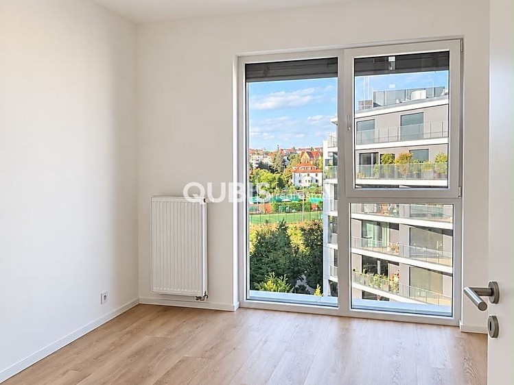 Pronájem bytu 3+kk, 119 m² (8 z 18)