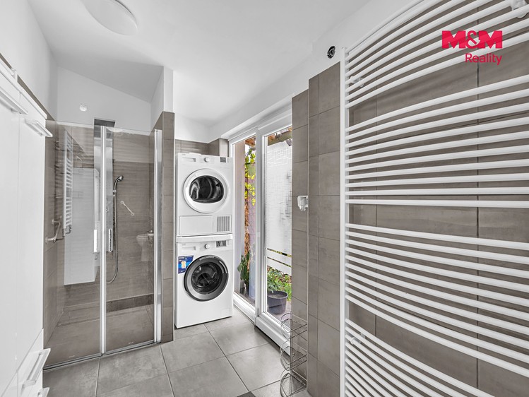 Prodej domu, 147 m² (10 z 23)