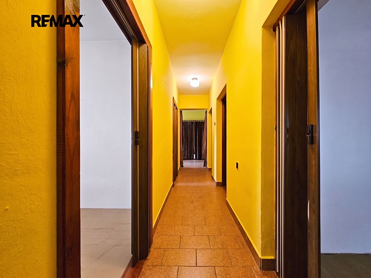 Будинок на продаж, 279 м² (34 з 46)