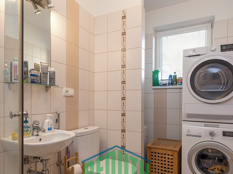Prodej domu, 151 m² (14 z 27)