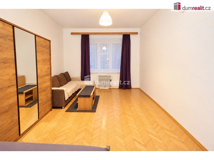 Pronájem bytu 2+kk, 50 m² (7 z 19)