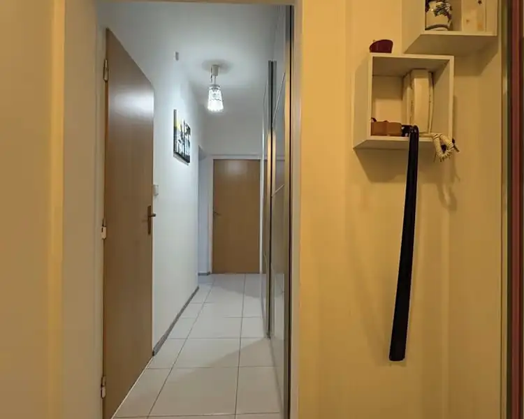 Prodej bytu 3+1 72 m², Praha – náhled fotky 3